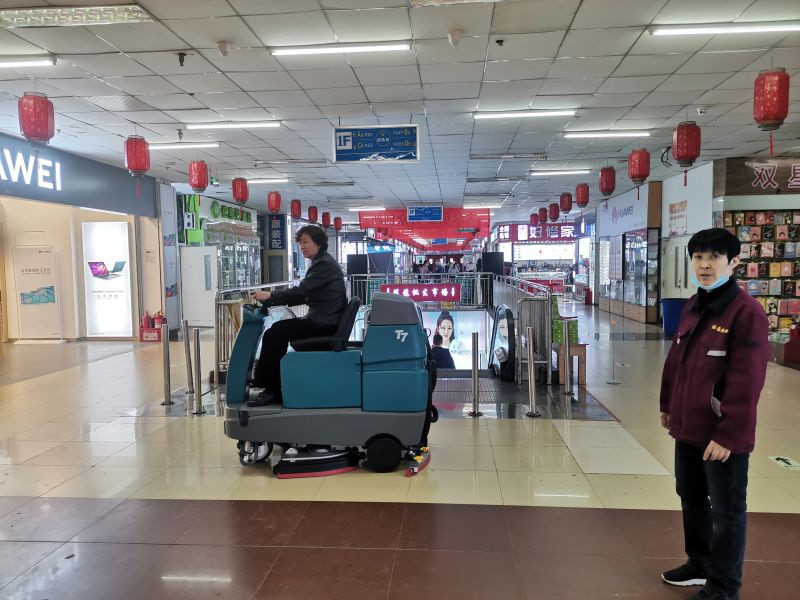 洗地機出現(xiàn)水流異常，別慌！