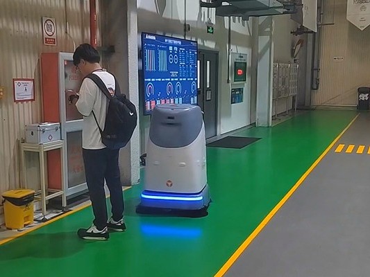 “老頭樂”上不了高速，坦力車間智能洗地車卻能“暢行”車間清潔路